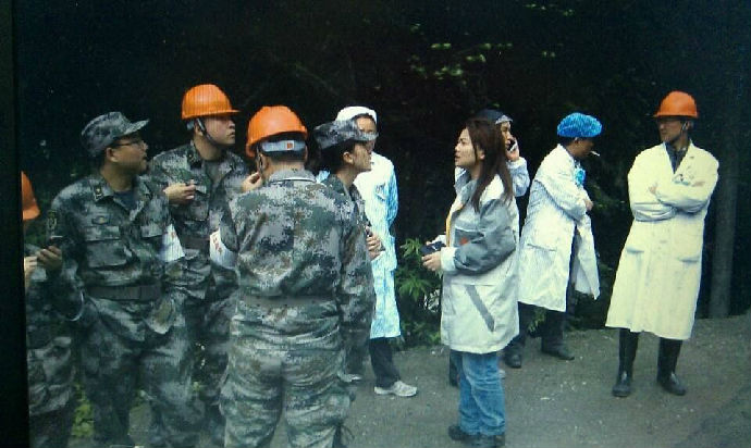 四川宝兴县总人口_2000年,宝兴县辖3个镇、7个乡、1个民族乡:穆坪镇、灵关镇、